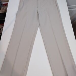 IZOD Golf Mens Pants 38x32 Beige Slim Fit Stretch Performance Flat Front‎ Chino
